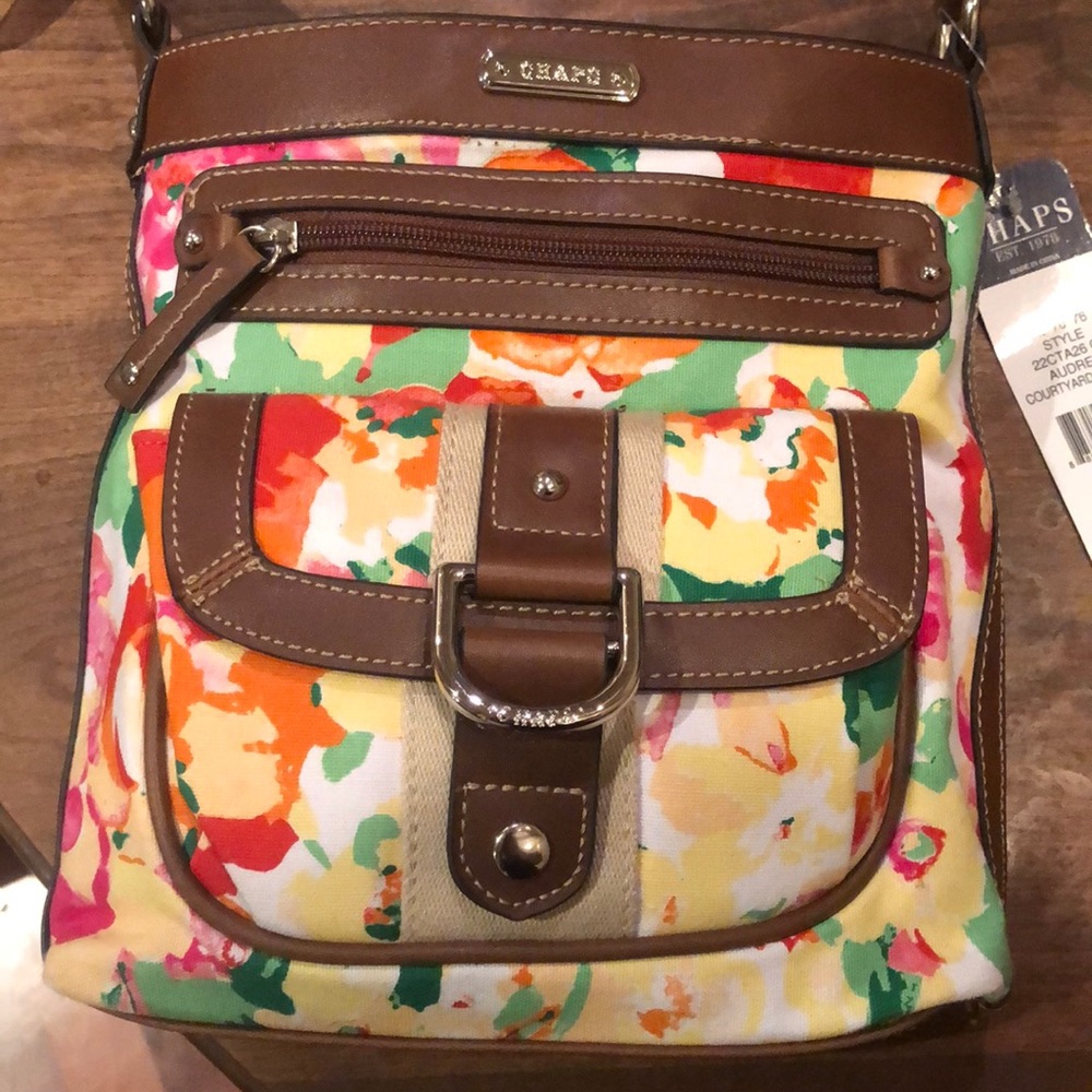 NWT Chaps Floral & Leather Multi Pocket Purse